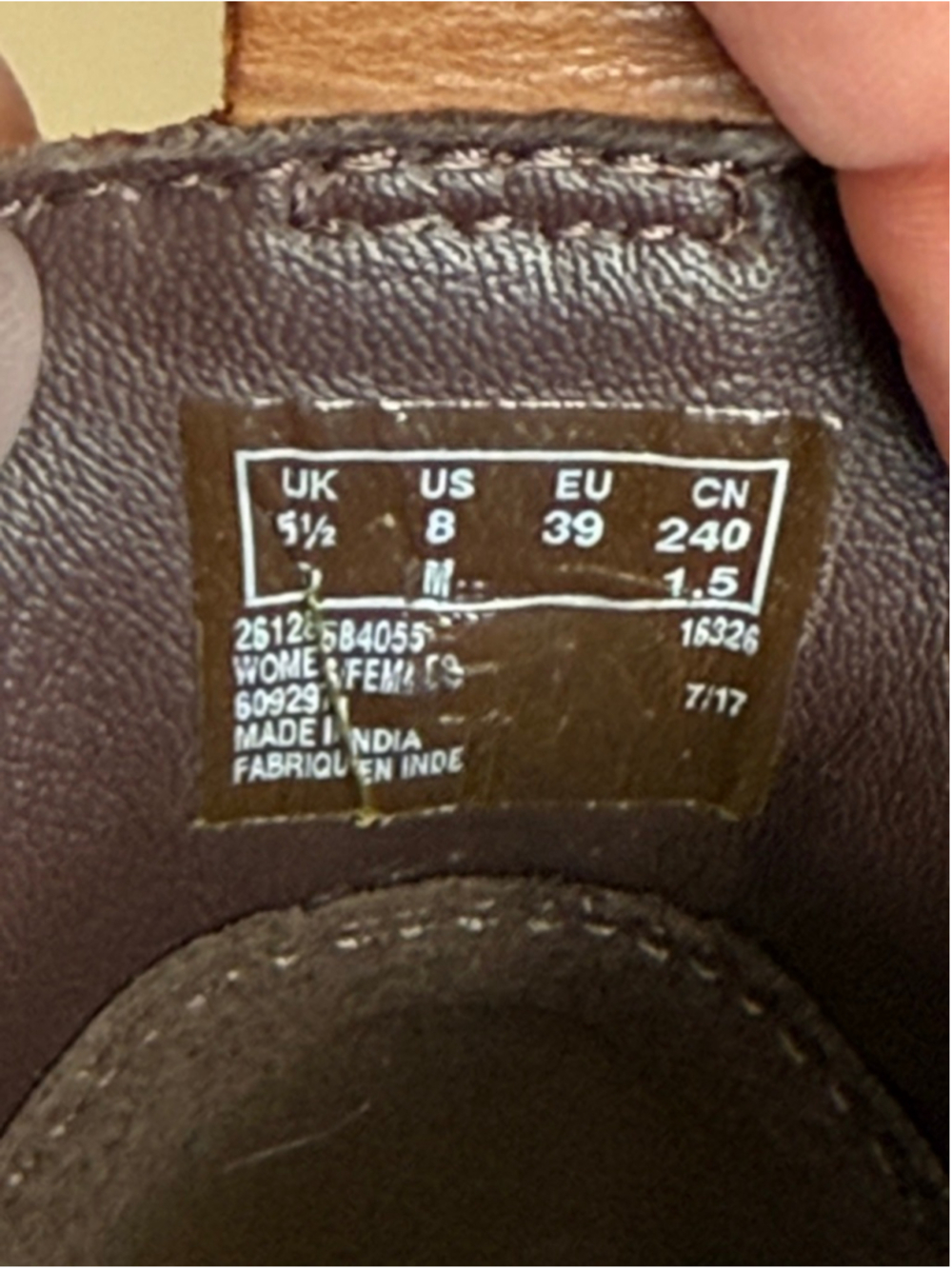 Clarks Women’s Monica Pearl Cognac Brown Leather Chelsea Ankle Booties Size 8 - Picture 8 of 8